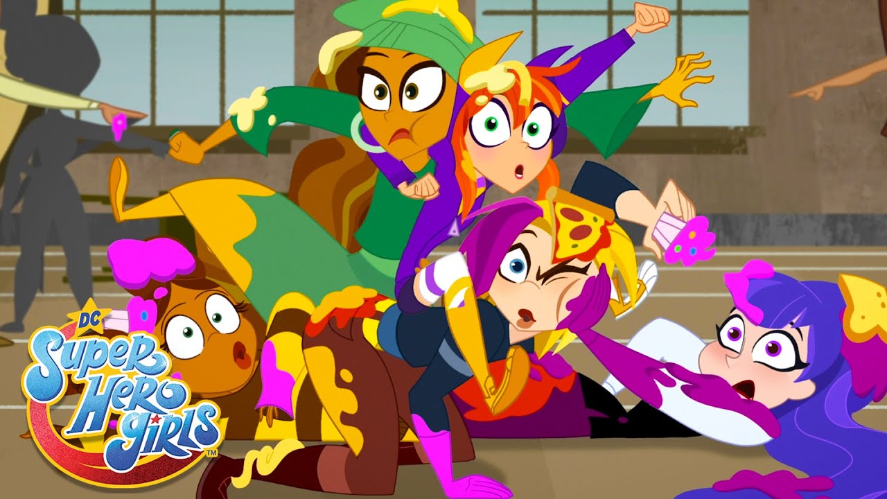 Food Fights!! 🍔💥 | DC Super Hero Girls