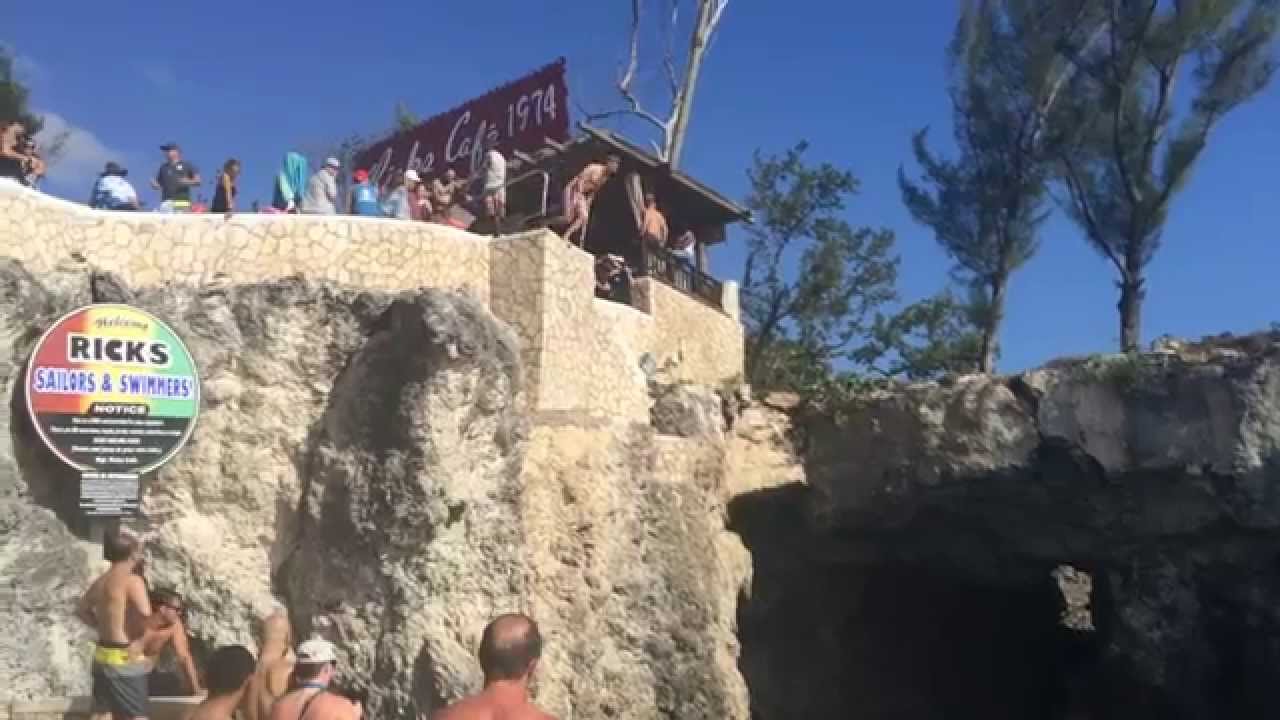 Cliff Jumping at Ricks Cafe in Negril, Jamaica