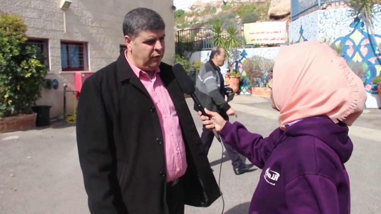 الحذر على الطرق في ام الفحم انتاج واخراخ  طلاب الاهليه عتيد