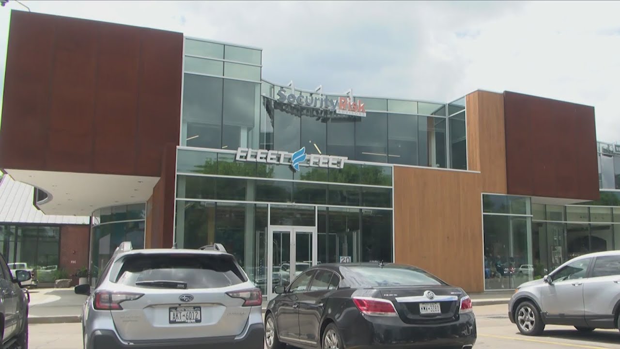 Fleet Feet celebrates 20 years in Rochester