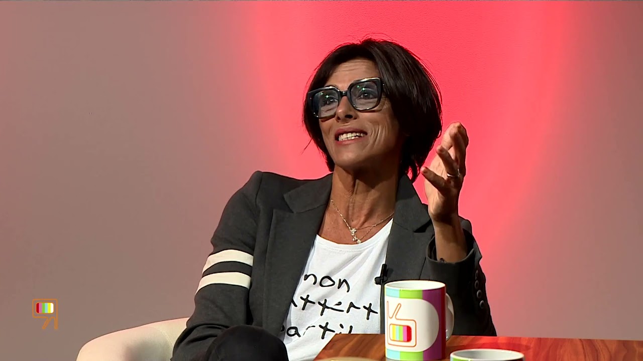Consuelo Mangifesta @ Visionair