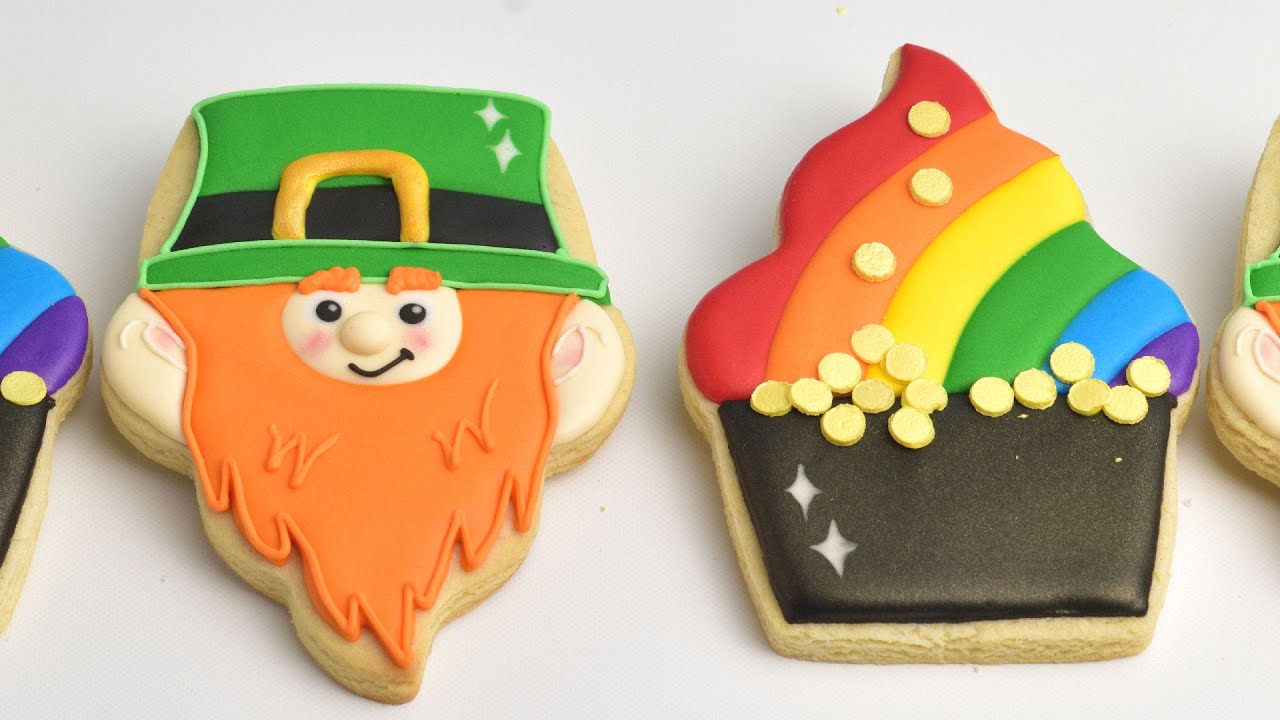 ST. PATRICK'S DAY POT OF GOLD and LEPRECHAUN COOKIES