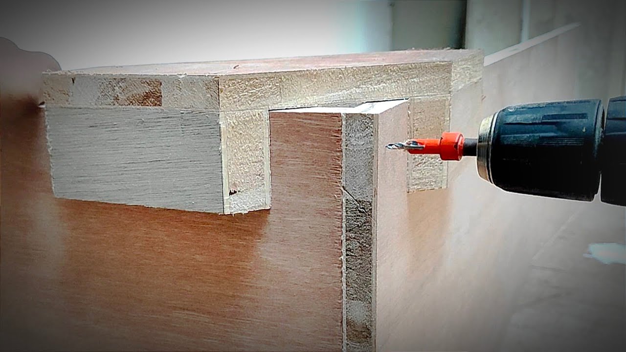 Membuat Corner Clamp Akurat untuk Sudut Pertemuan
