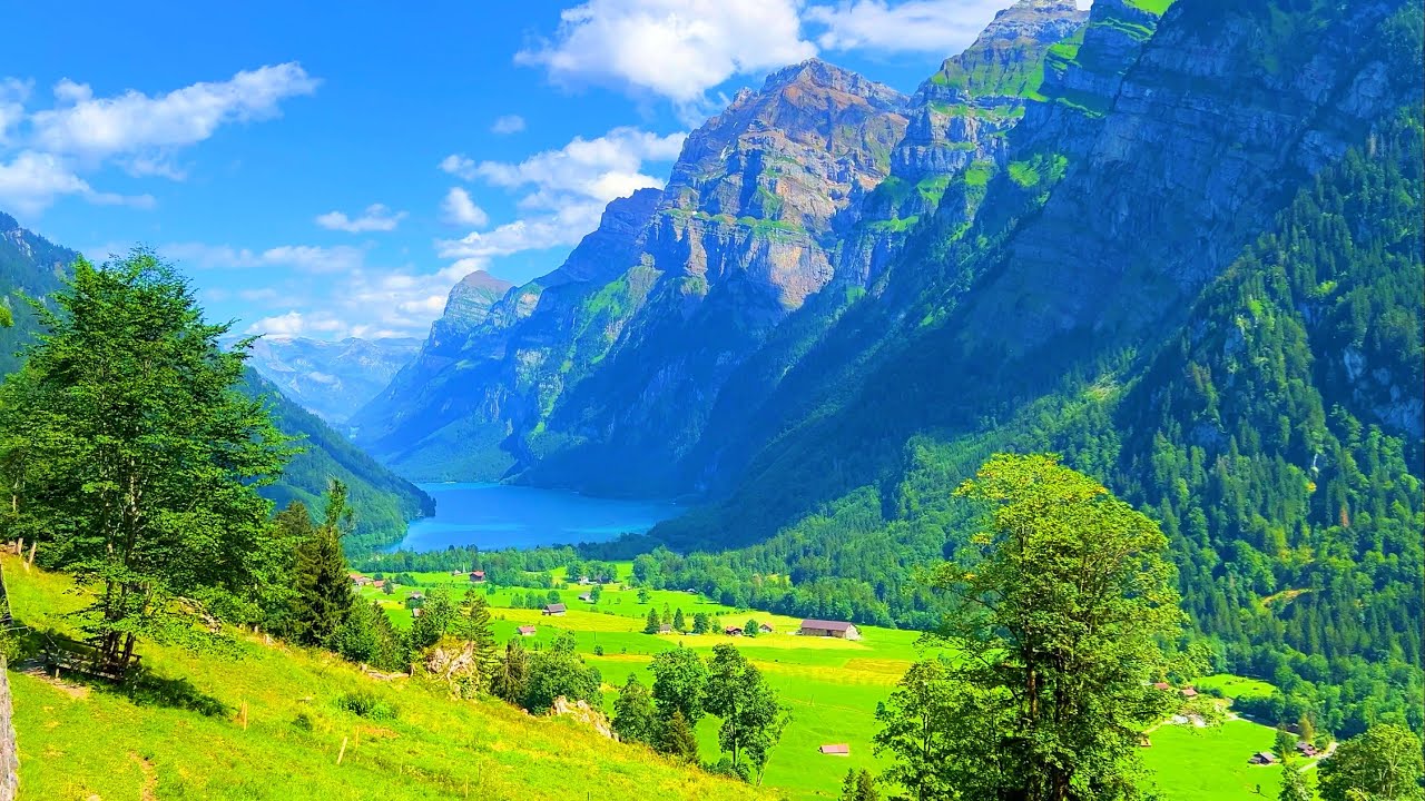 Klöntalersee Switzerland is Unreal