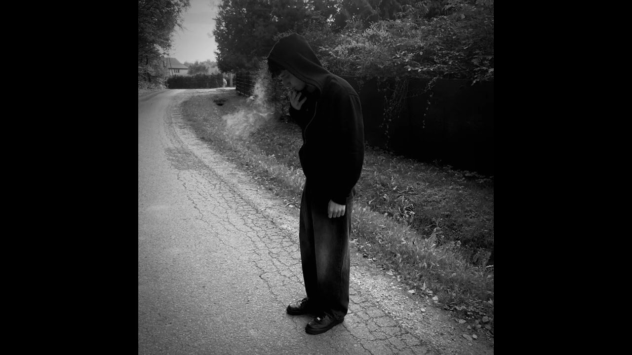 ARTUS - MUSZĘ Z TYM ŻYĆ