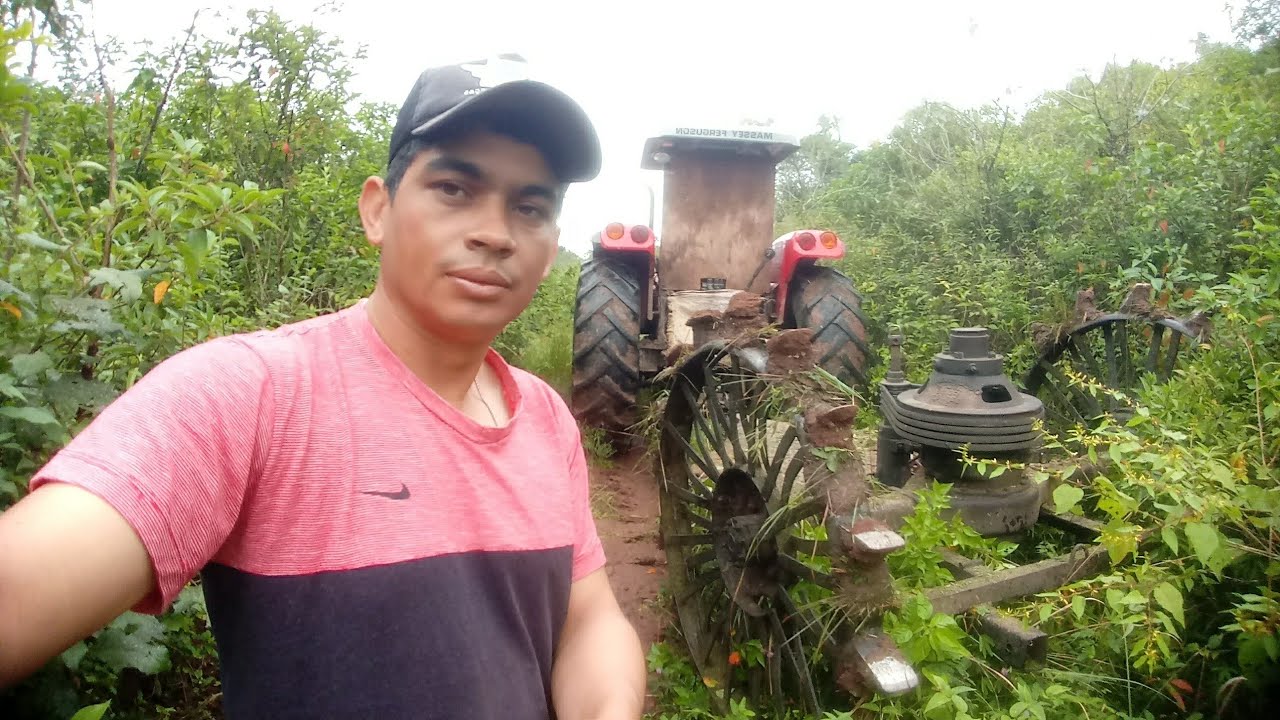 ABRINDO ARRASTO NA MATA
