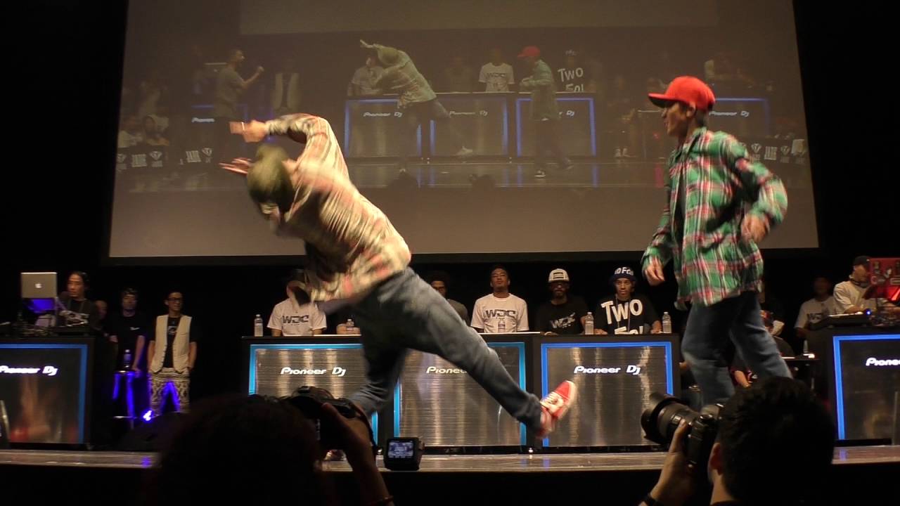 LEO & IKKI vs Waydi & Rochka FINAL / WDC 2016 FINAL HIPHOP SIDE