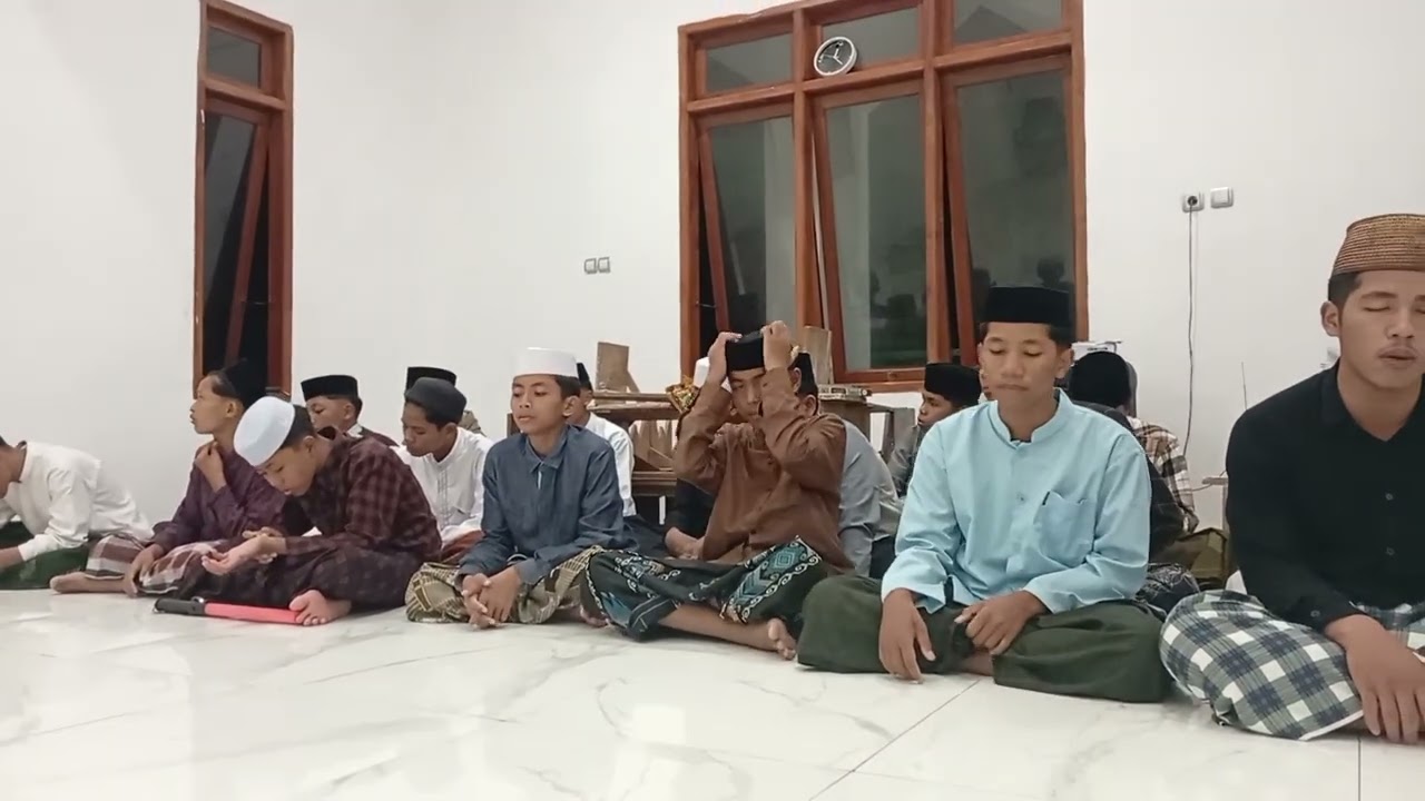 Pembacaan Doa selamat untuk Tuan Saib Bin Tuan Sagiman sekeluarga, Yasin dan Tahlil. 