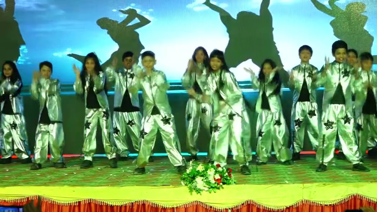 Freedom dance performance by Grade V Students.