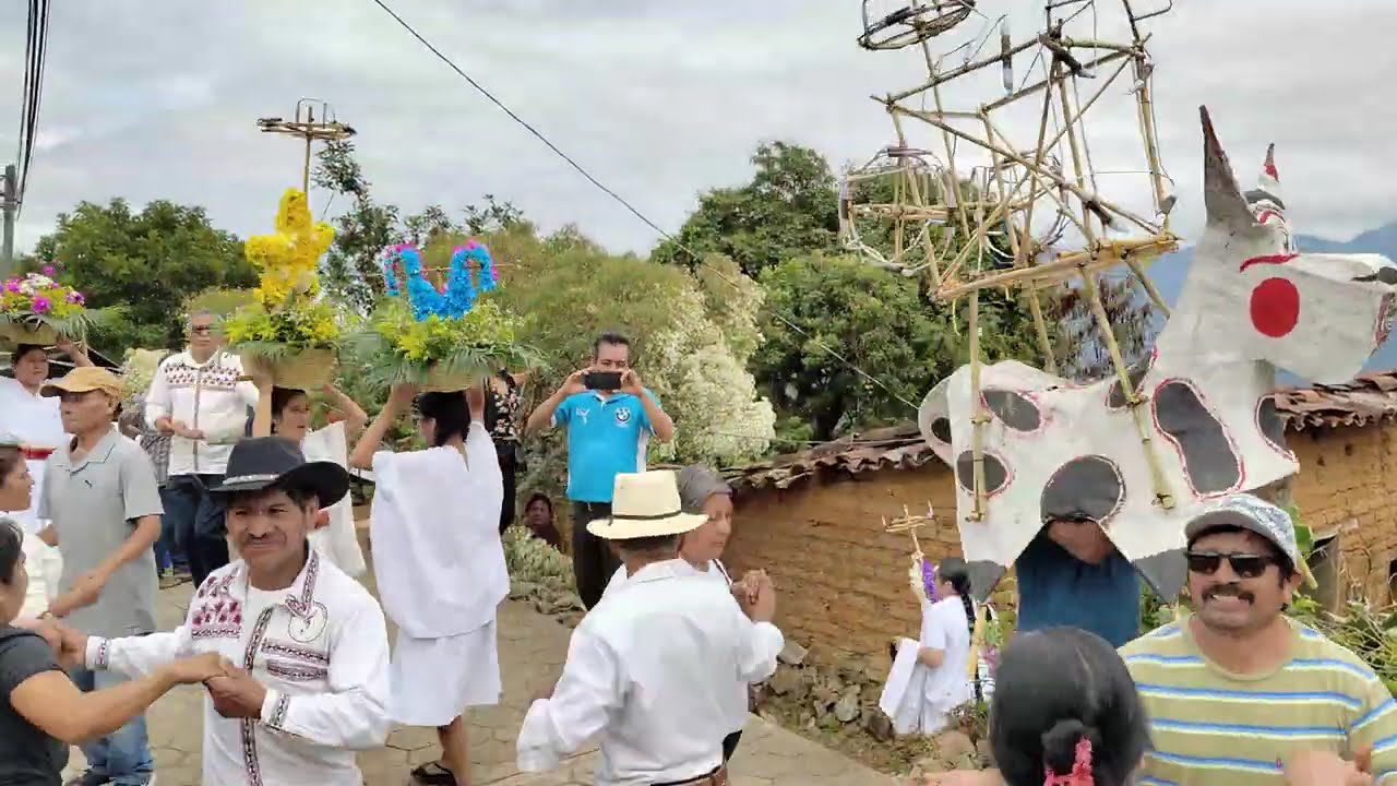 LACHIRIOAG 2025 FAMILIA SALVADOR GUZMAN PADRINOS DEL CASTILLO