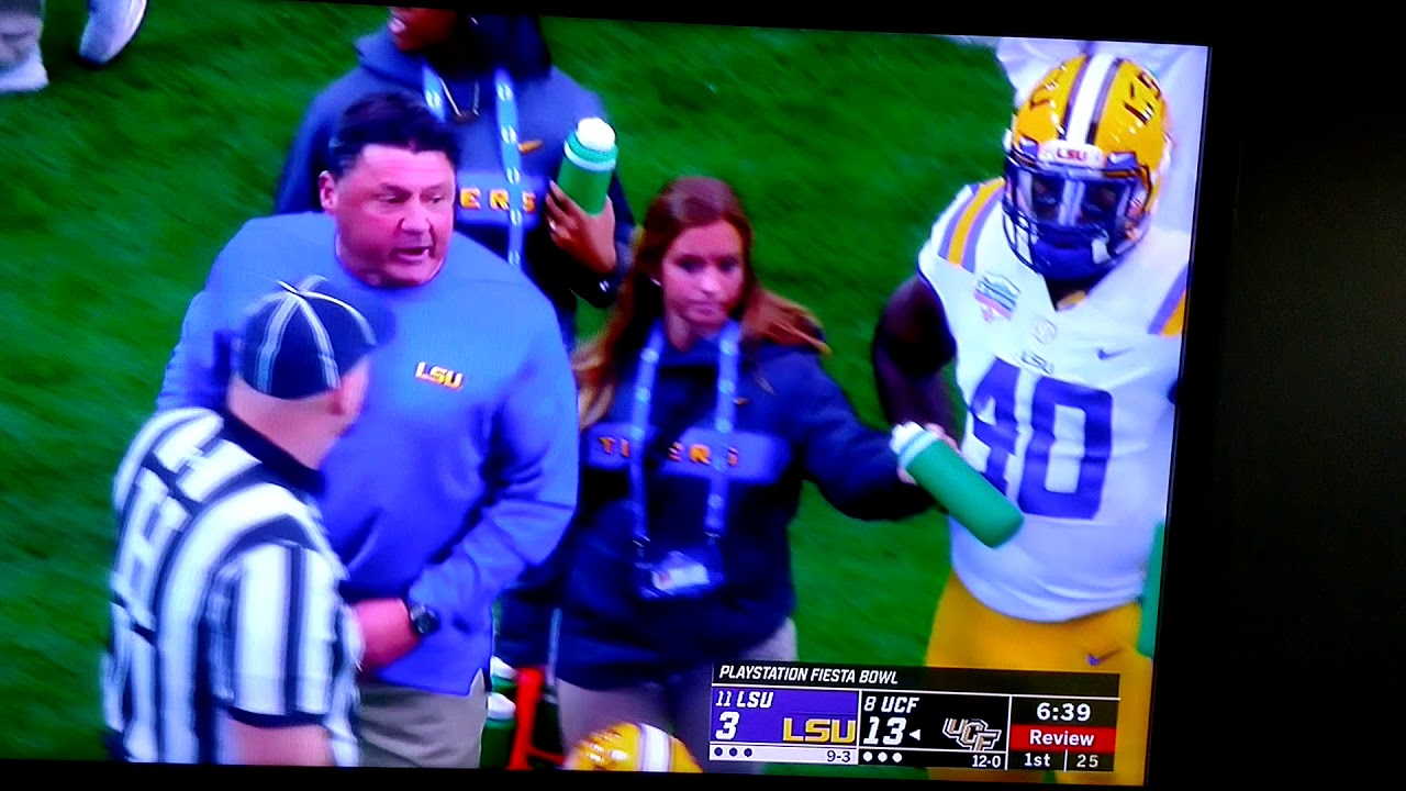 Joey Conners levels Joe Burrow (UFC big hit LSU)