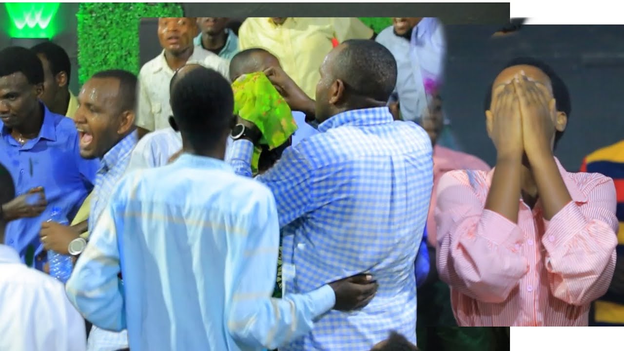 BAMUKUYE IGIHEKO MUMUTWE😭 EV KOFFI AGATATU KABAYUMBE BUJUMBURA MBABAZI PIANIST MOSES UMUNEZERO WABER