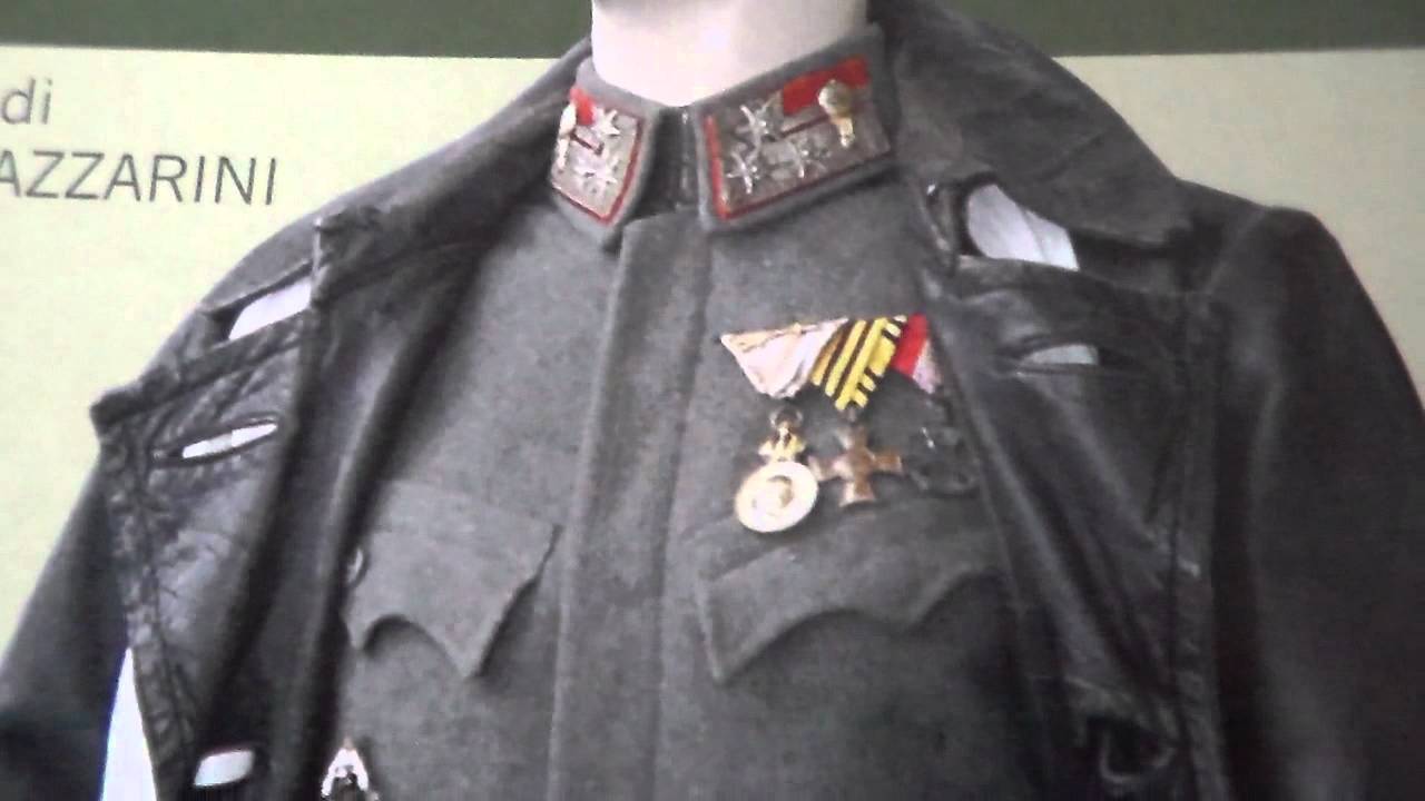 UNIFORMI DEL REGIO ESERCITO 1915 - 1918.