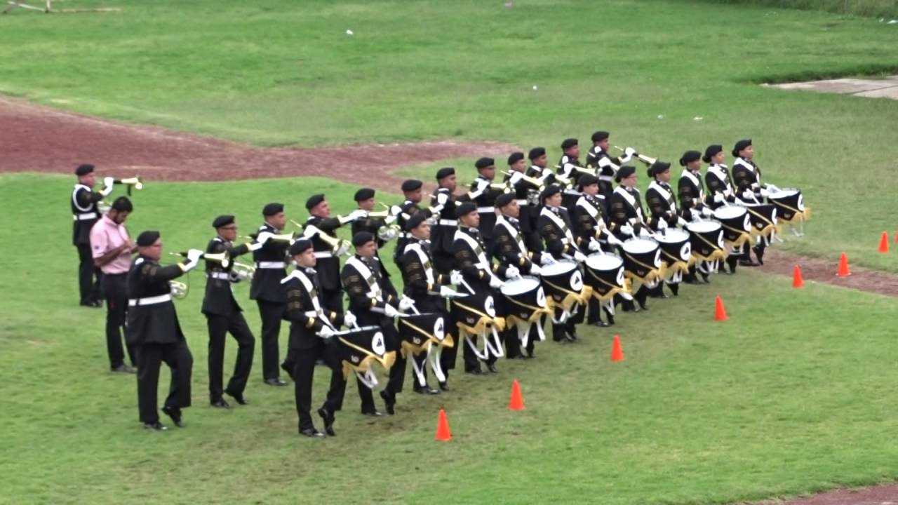 Banda de Guerra Leyenda Oro Rutina libre