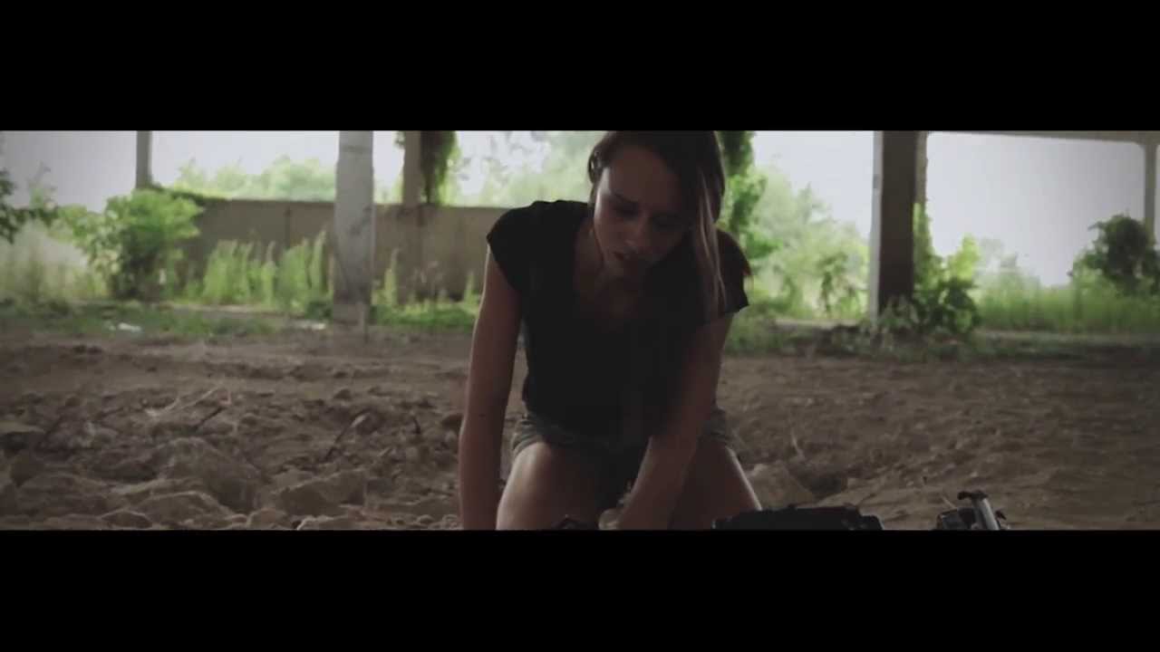 Merendine - Stand up and Fight - Official Video