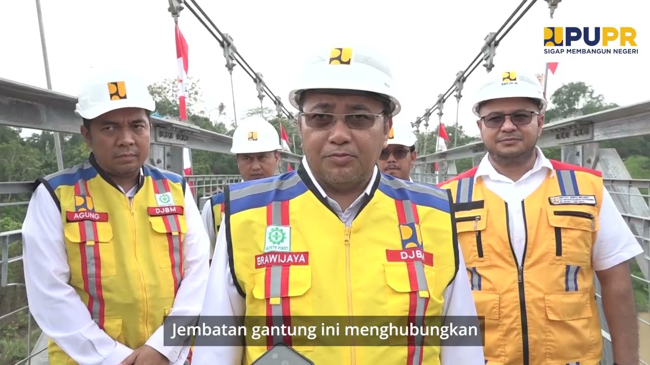 Jembatan gantung dengan sejuta manfaat ada di Baleraja