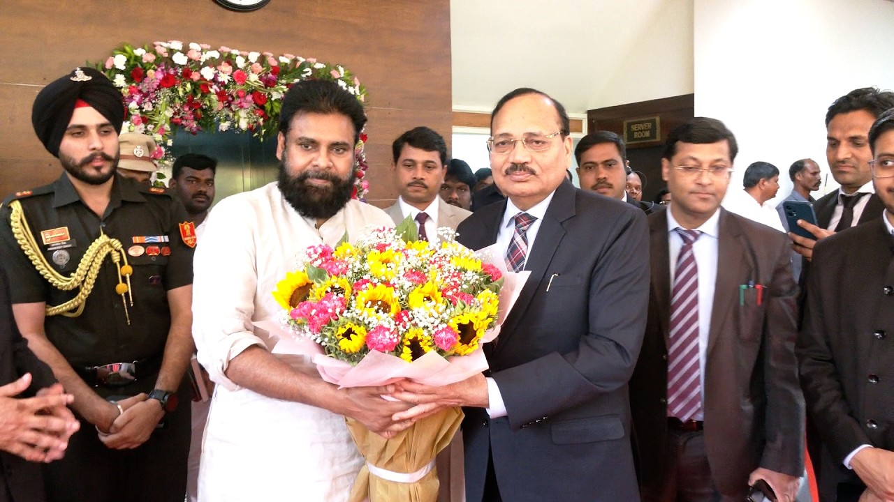 ఏపీ పర్యటనలో సుప్రీంకోర్టు ప్రధాన న్యాయమూర్తి జస్టిస్ సూర్యకాంత్ గారికి తేనీటి విందు || #PawanKalyan