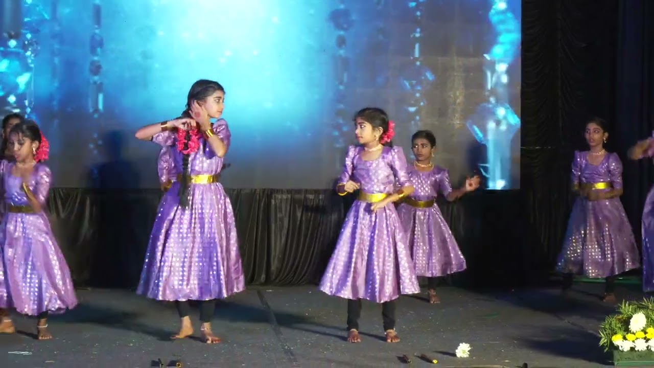 PONNORE LITTLE FLOWER ENGLISH MEDIUM ANNUAL DAY 2026 Gujarathi Dance
