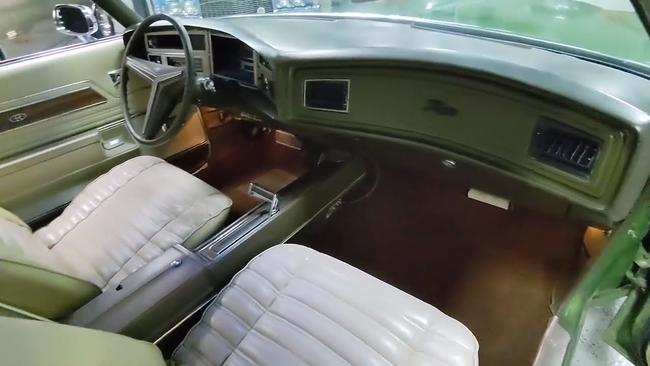 1972 Buick Riviera Walk Around