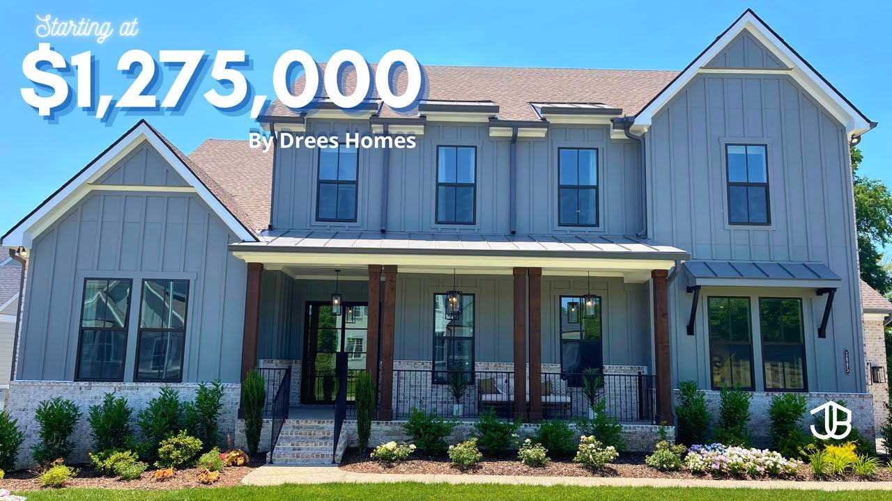 TOUR A $1,275,000 Home with ULTIMATE Backyard in Nashville, Tennessee! Real Estate 2022
