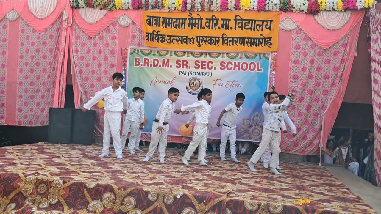 Great Dance Performance on Ham Wakt Badal Denge