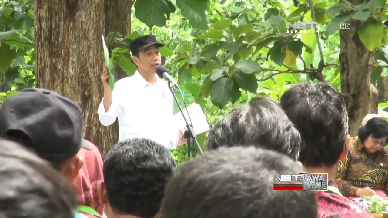 NET. JATIM - KUNJUNGAN KE MADIUN, PRESIDEN BAGIKAN SERTIFIKAT TANAH DAN SEPEDAH
