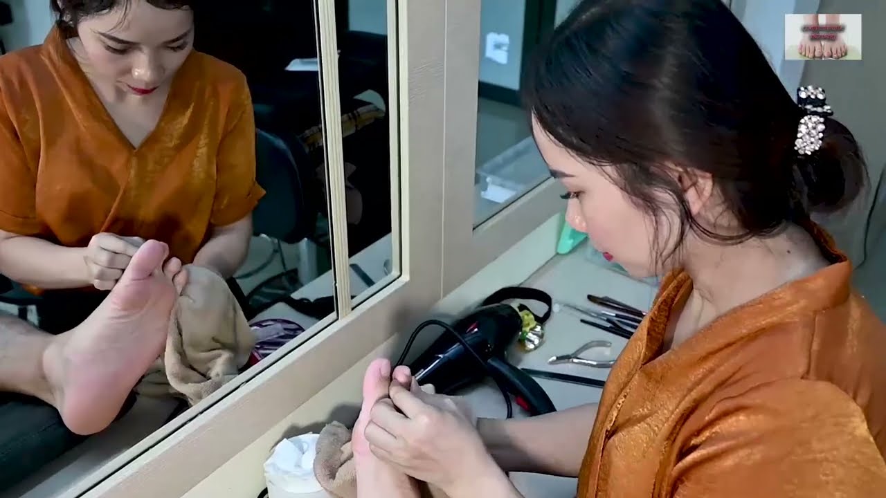 Vietnam barber shop tour. Awesome body care service. 하노이 서울이발관 Full VISION