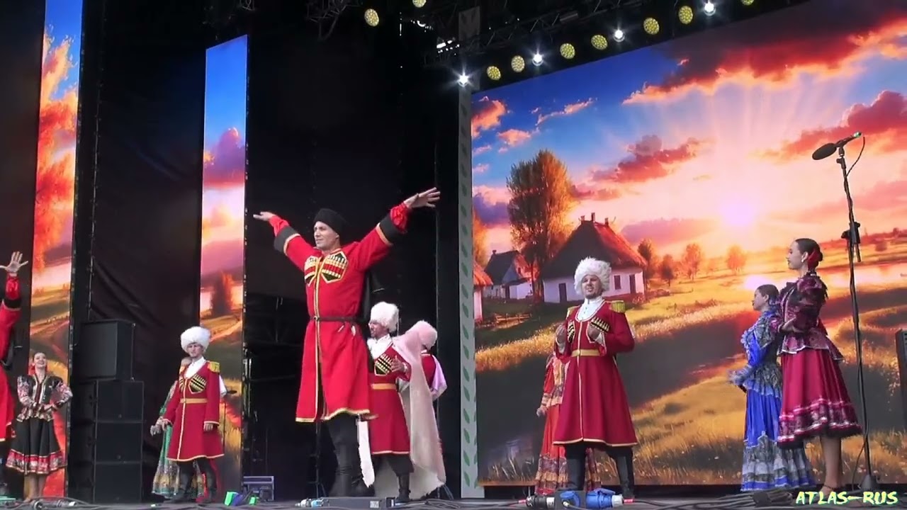 Танцы народов России (юг), Часть VII / Russian Dance, Ethnic Festival, Moscow #yurbau