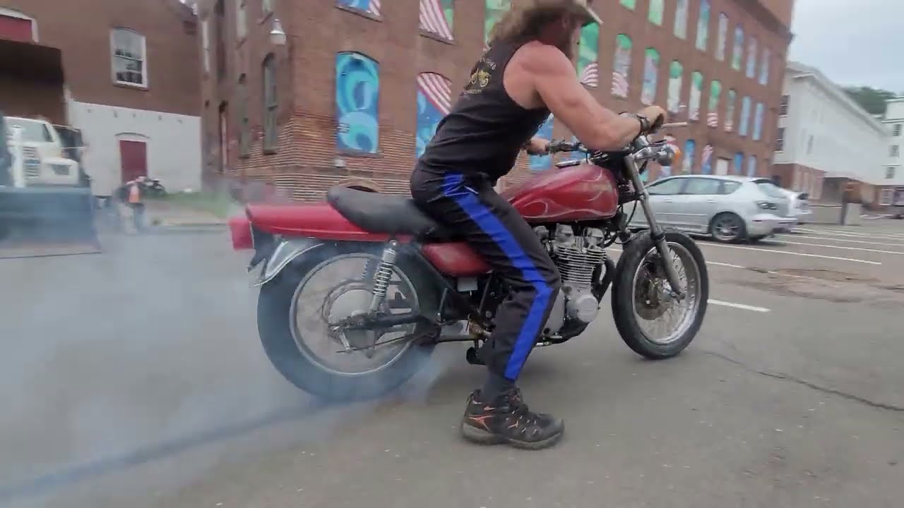 SR GONE WILD OLD SKOOL MAD MAX KZ900 STYLE