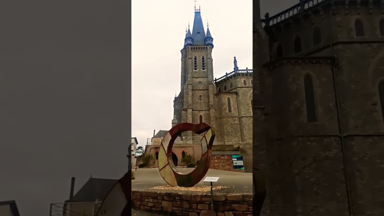 centre-ville de Ch&acirc;teaubourg 😍🏤✨ #sohrts #comment
