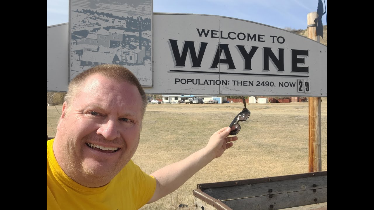 Crossing the Eleven Bridges to the Alberta Ghost Town of Wayne (Episode 174)