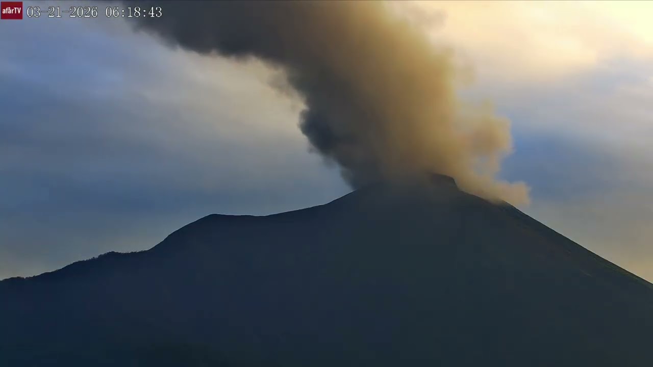Kanlaon Volcano Erupts All Morning &ndash; Continuous Ash Plumes for hours (Mar 21, 2026)