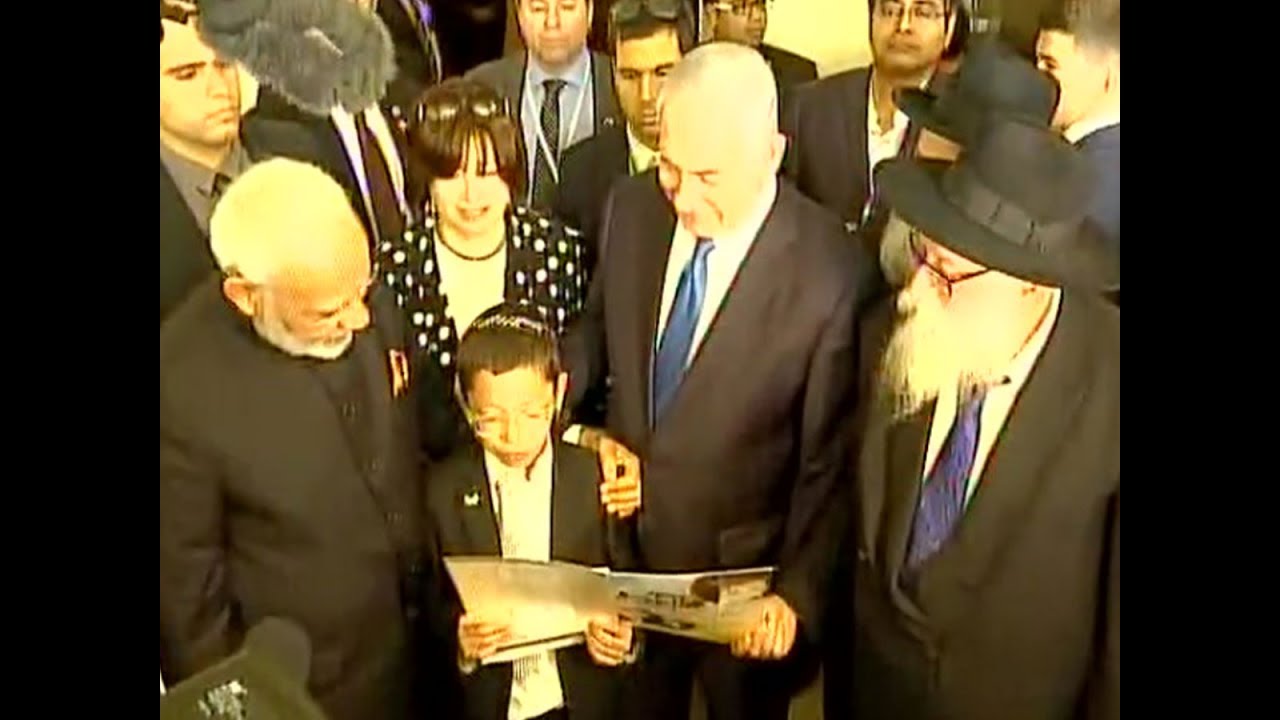 PM Modi meets Mumbai attack survivor Moshe in Israel