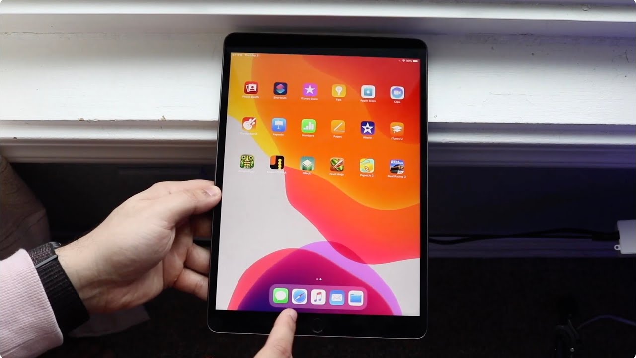 iPad Air 3 в 2025 году! (Всё ещё стоит?) (Обзор)