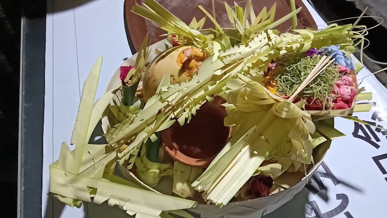Tutorial Nanding Banten Prayascita dan Maknanya