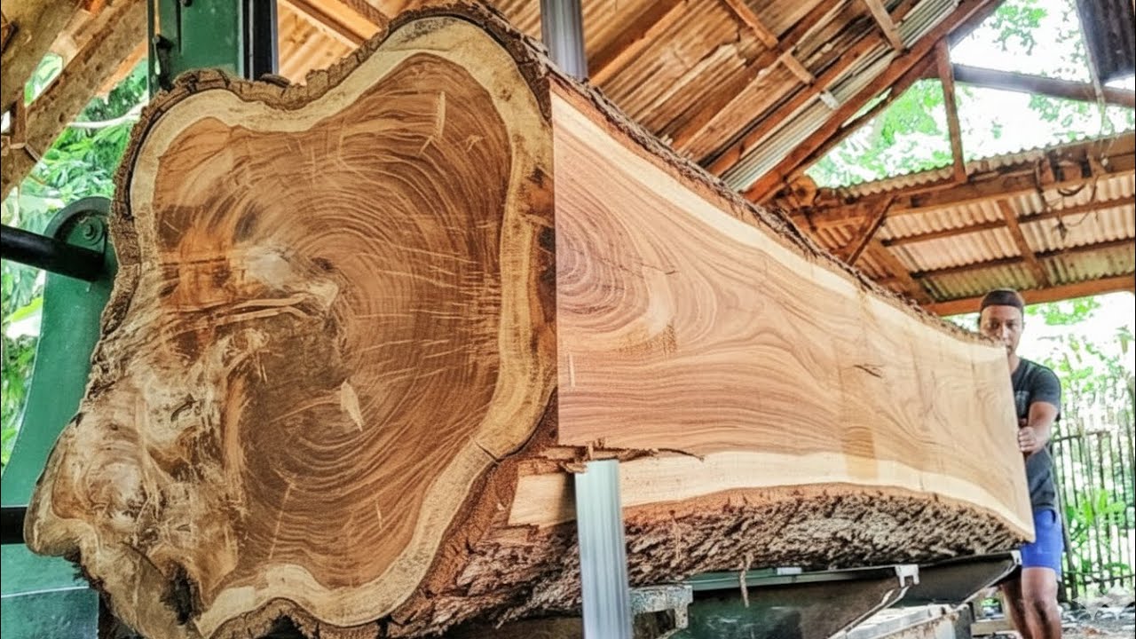 Make your jaw drop at the fantastic price of premium quality teak wood for furniture design. 