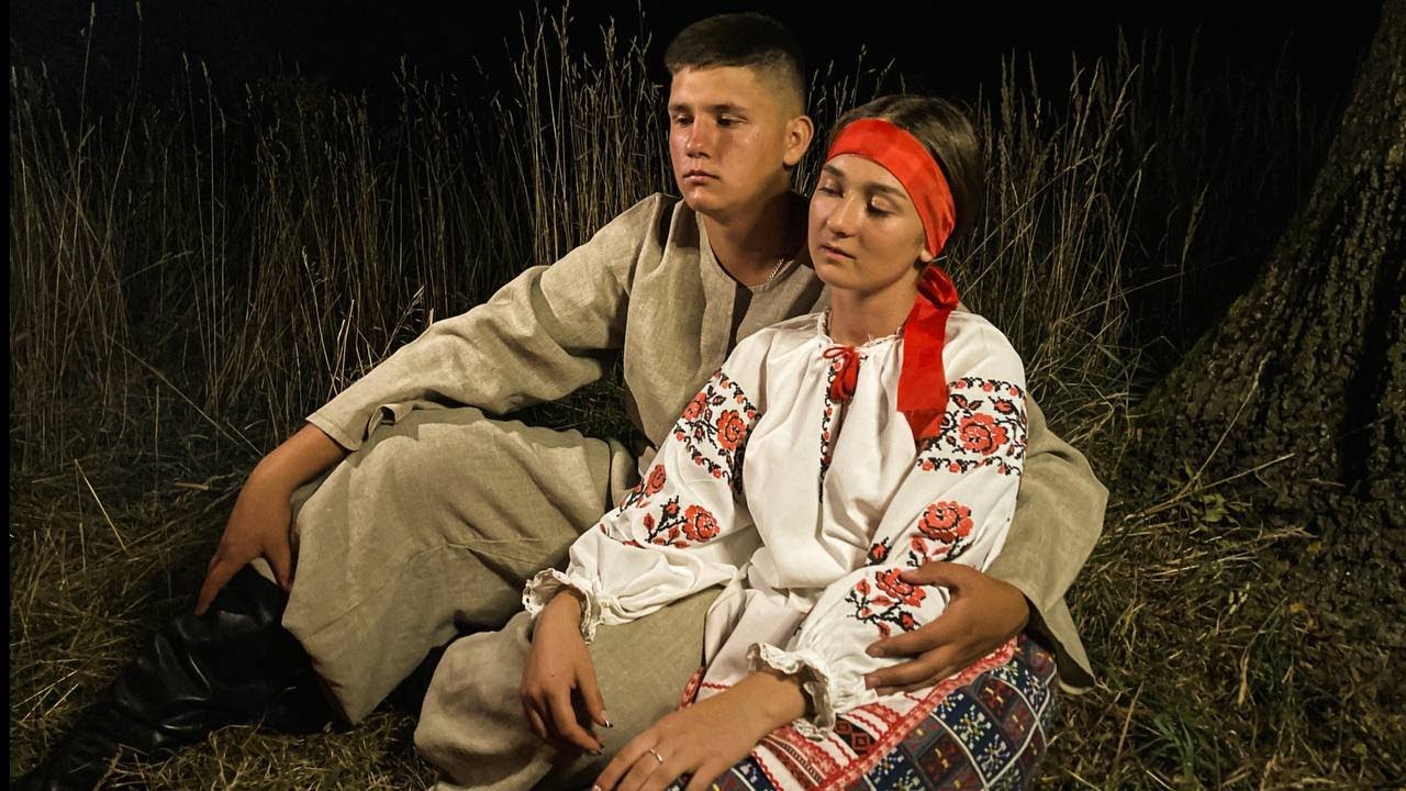 НАС ВЕСНА НЕ ТАМ ЗУСТРІЛА - Будинок культури села Повча