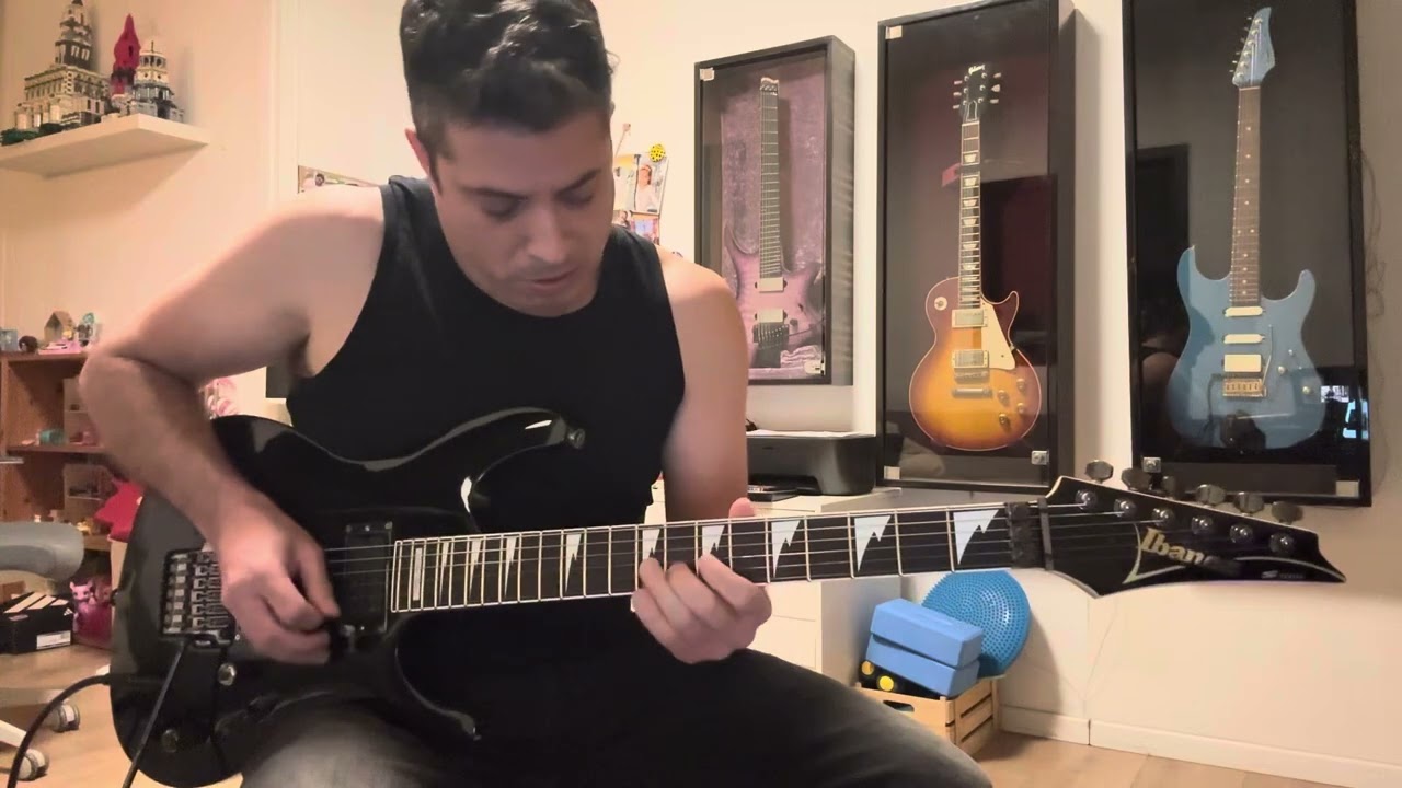 Dream Theater - The Spirit Carries On - Guitar Solo