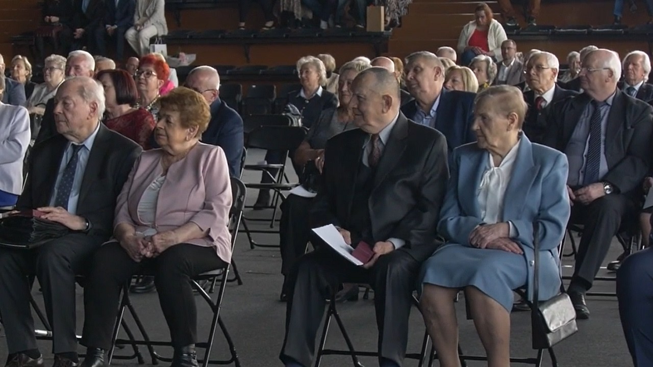 Ponad 100 krakowskich par świętowało złote gody