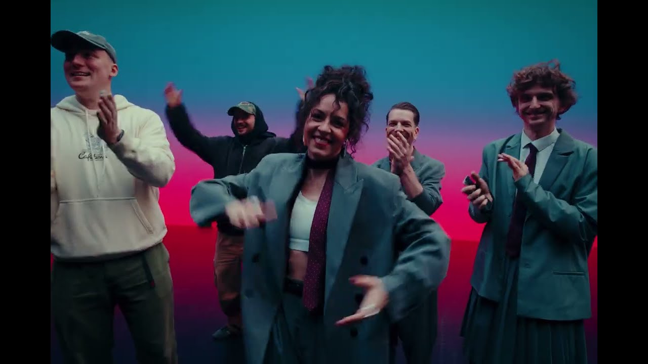 ''KAUTKAILI- Te Un Tagad''  BTS