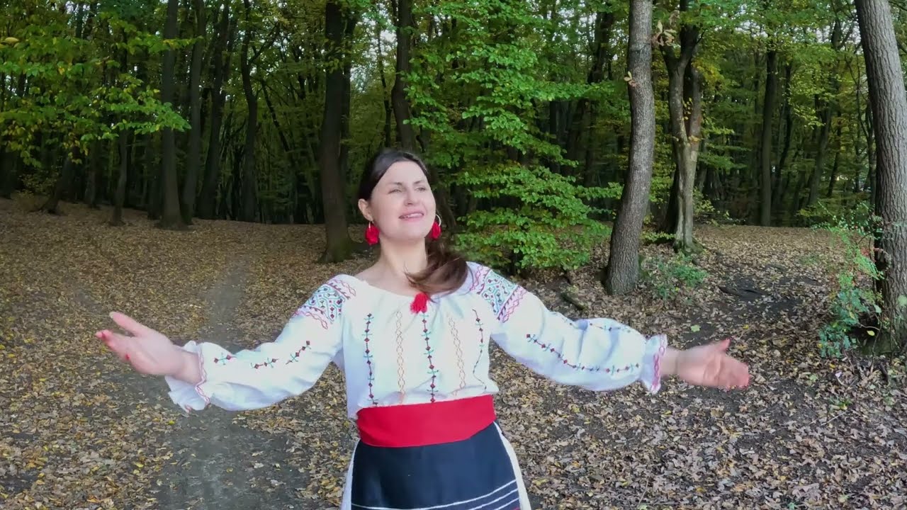 Marina Bumbu - Foaie verde și-o cucută (Cover) | Populară Moldovenească