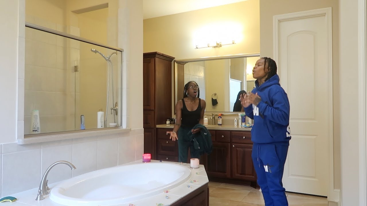 Taking A Romantic Bath In Jaz Bathroom! *She Kicked Me Out*