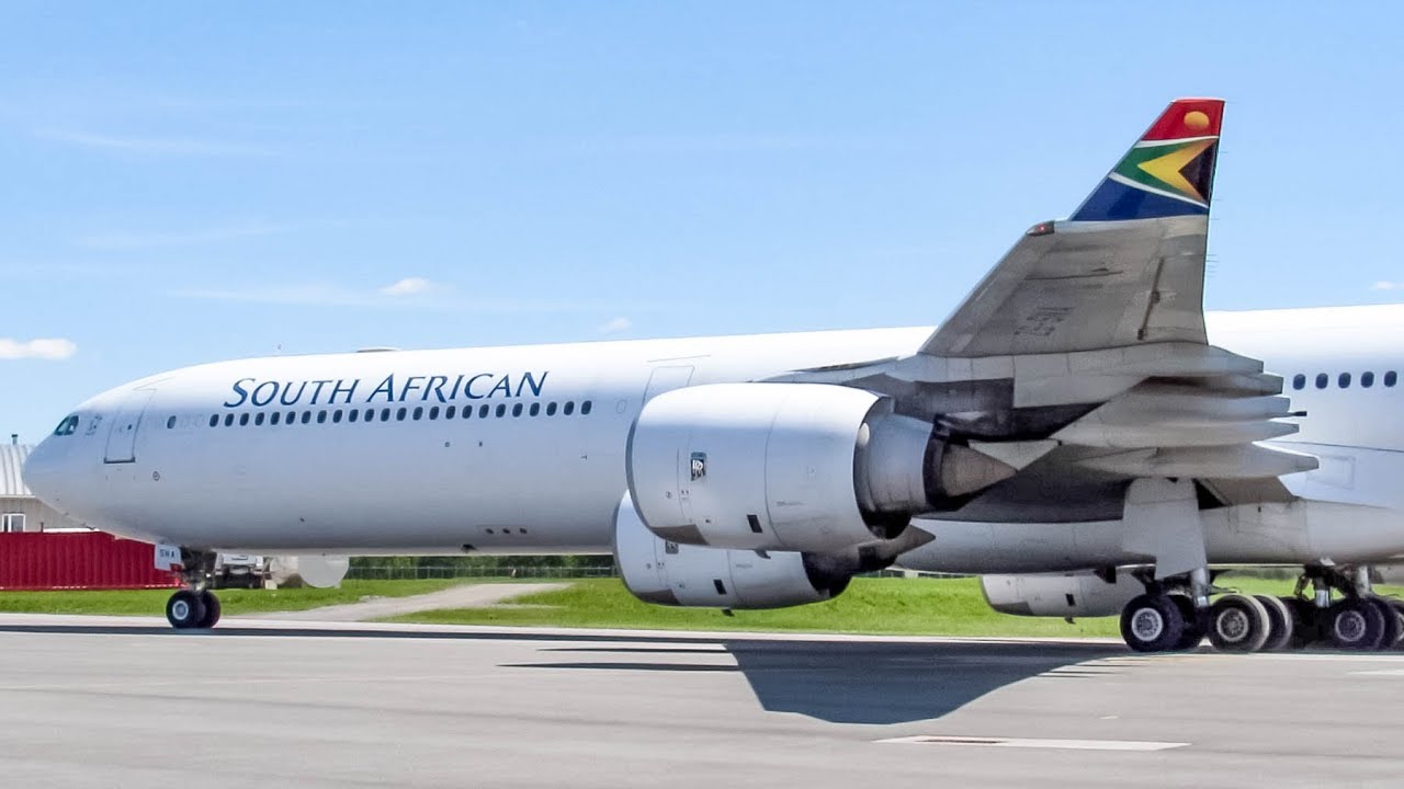 South African One (Presidential Flight) Airbus A340-600 (A346) departing Quebec City (YQB/ CYQB)