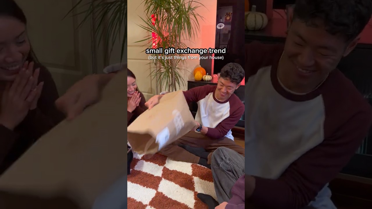 as a millennial, these gifts ATE 💝🤣 small gift exchange trend with friends 🧻✨