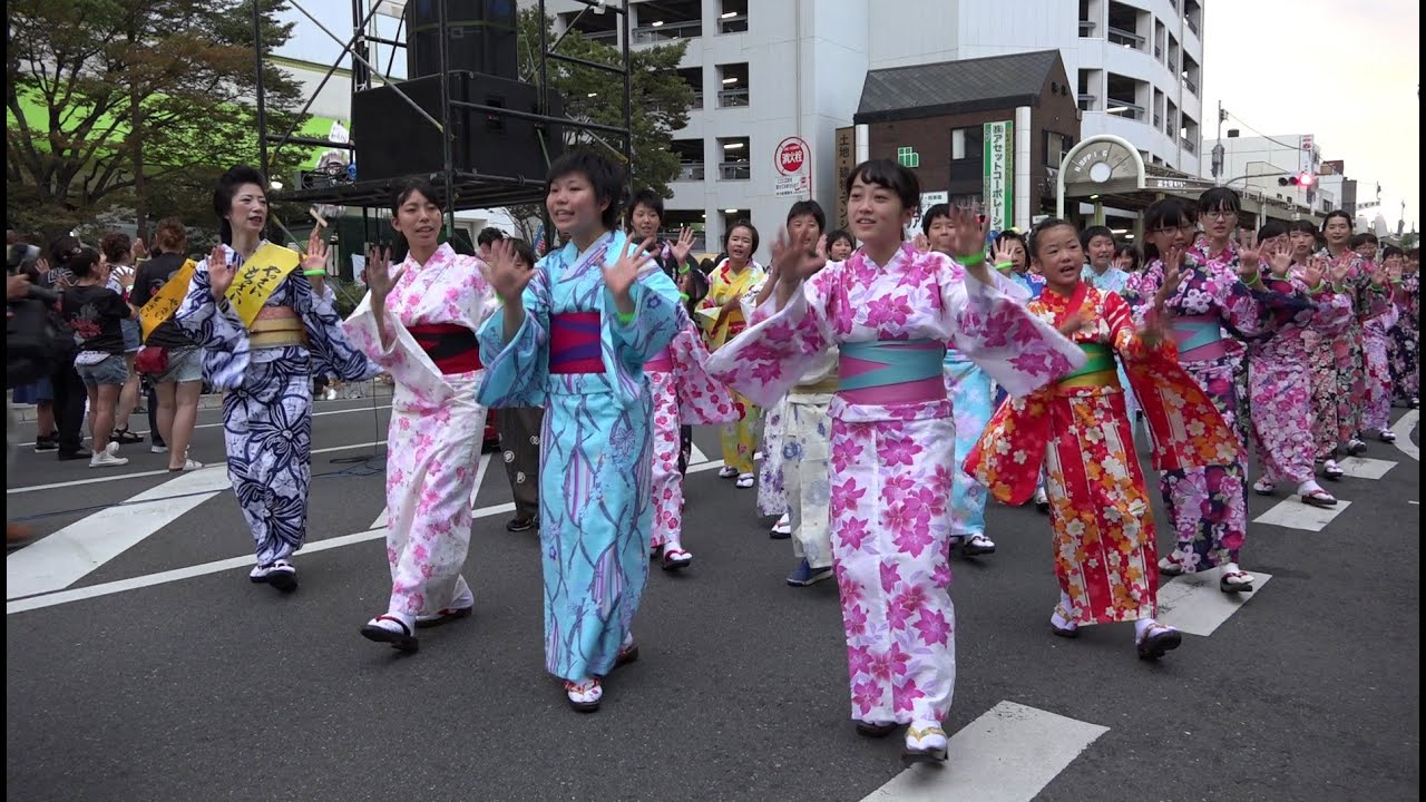 やっさいもっさい踊り大会１回目の踊り