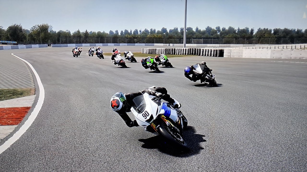 Game Ride 4 . Yamaha R6 Racing