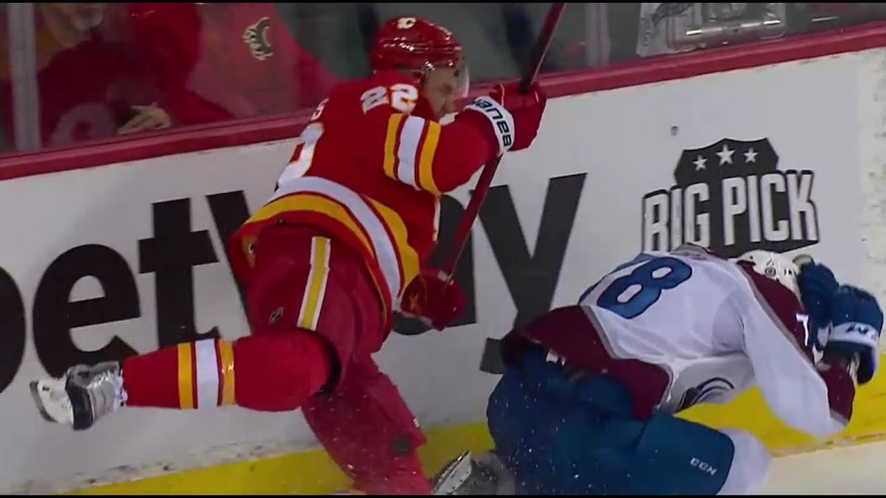 Nico Sturm shaken up after the hit by Trevor Lewis at the end boards