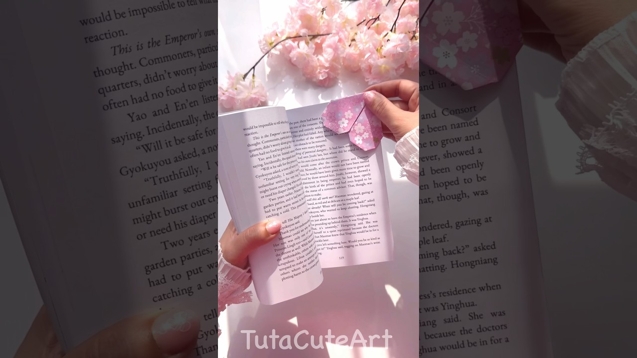 Heart bookmark 🩷🔖 origami
