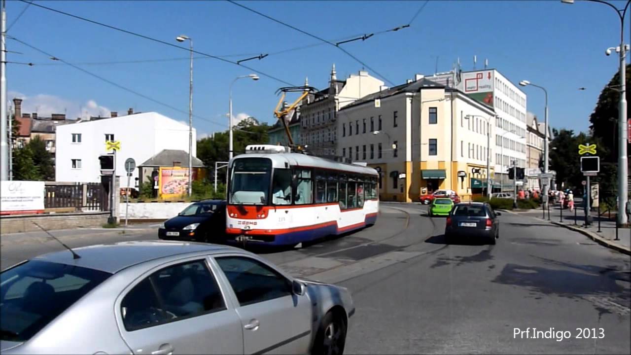 Železniční přejezd Olomouc-Město (tramvaj × vlak)