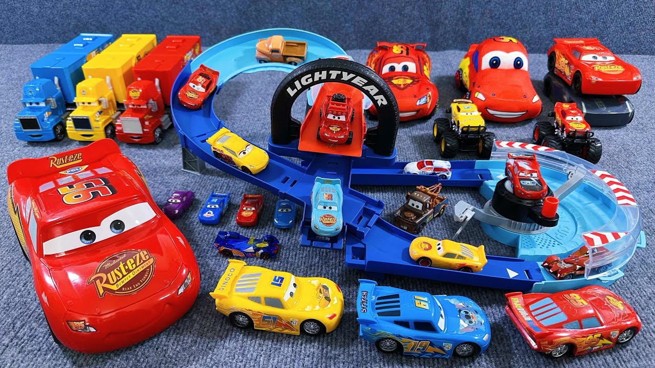 Disney Pixar Cars Unboxing Review | Mattel Disney Pixar Cars Global Racers Cup GRC Jumping Raceway